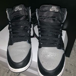 AIR JORDAN 1 RETRO HIGH OG "Shadows "